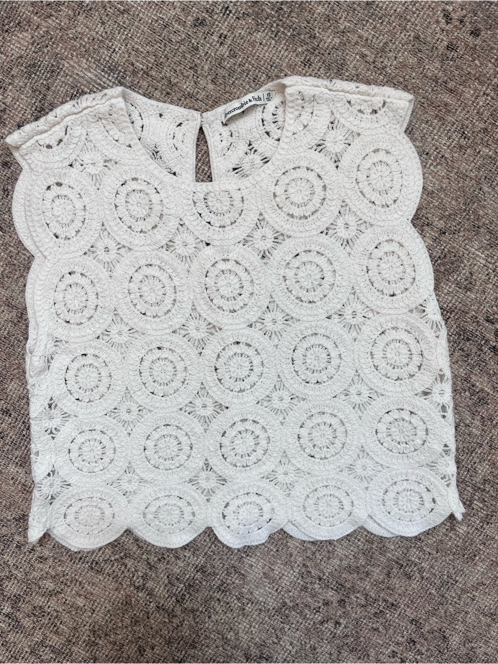 Abercrombie & Fitch White Crochet Top XS Boho Cream Sleeveless Cropped Lace
